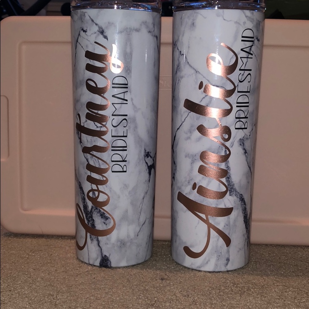 Personalized cups with Vinyl